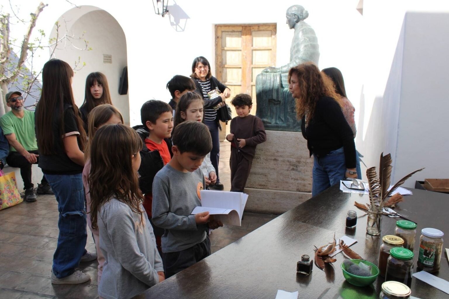 Actividad familiar en Casa Natal de Sarmiento para ilustrar planes con chicos en San Juan.