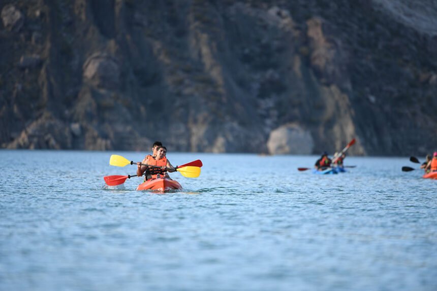 Kayak en uno de los diques de San Juan