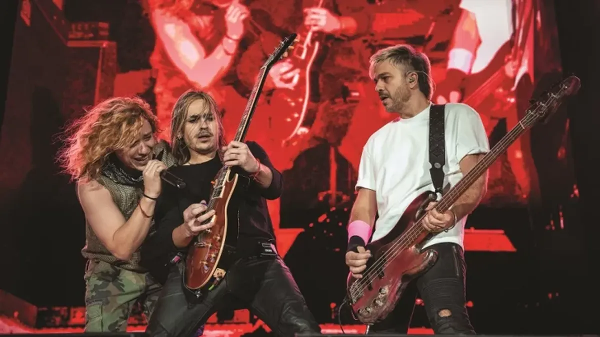 Airbag en la cartelera de San Juan para abril de 2026.