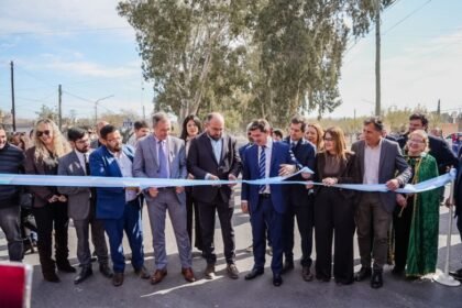 Orrego da inicio a la repavimentación de calle Sargento Cabral