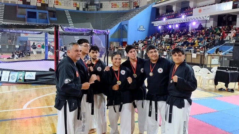 La escuela Chaiu-Do-Kwan celebra su aniversario en el Estadio Cantoni